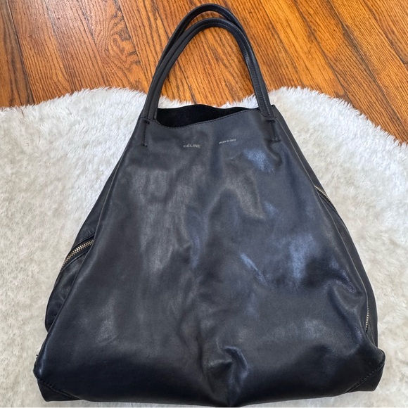 Celine Horizontal Zipper Gusset Cabas Black Lambskin Leather Totes Handbag - Picture 4 of 14